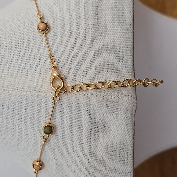 DAINTY GOLD TONE LINK NECKLACE - Picture 4 of 4
